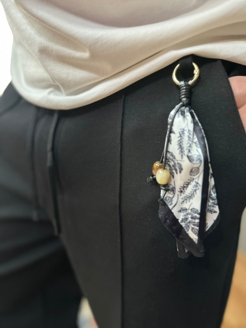 Baggy Kalıp Çima Dikişli Aksesuar Detaylı Siyah Eşofman